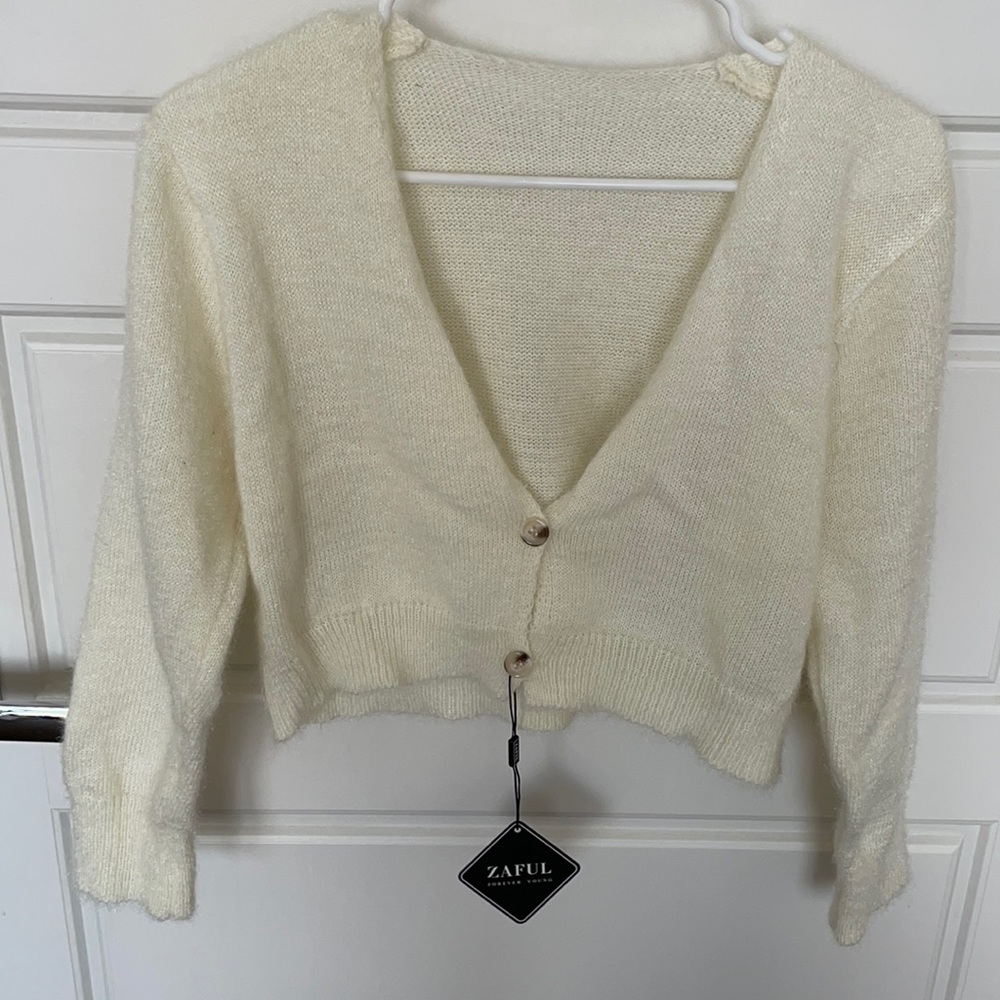 Zaful cropped cream sweater